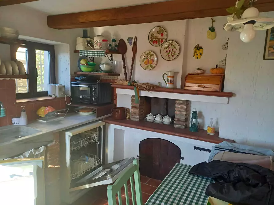 Immagine 16 di Casa semindipendente in affitto  a Camaiore