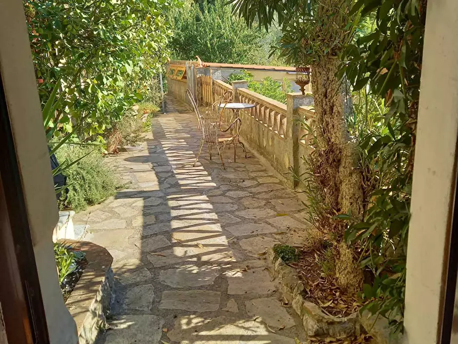 Immagine 30 di Casa semindipendente in affitto  a Camaiore