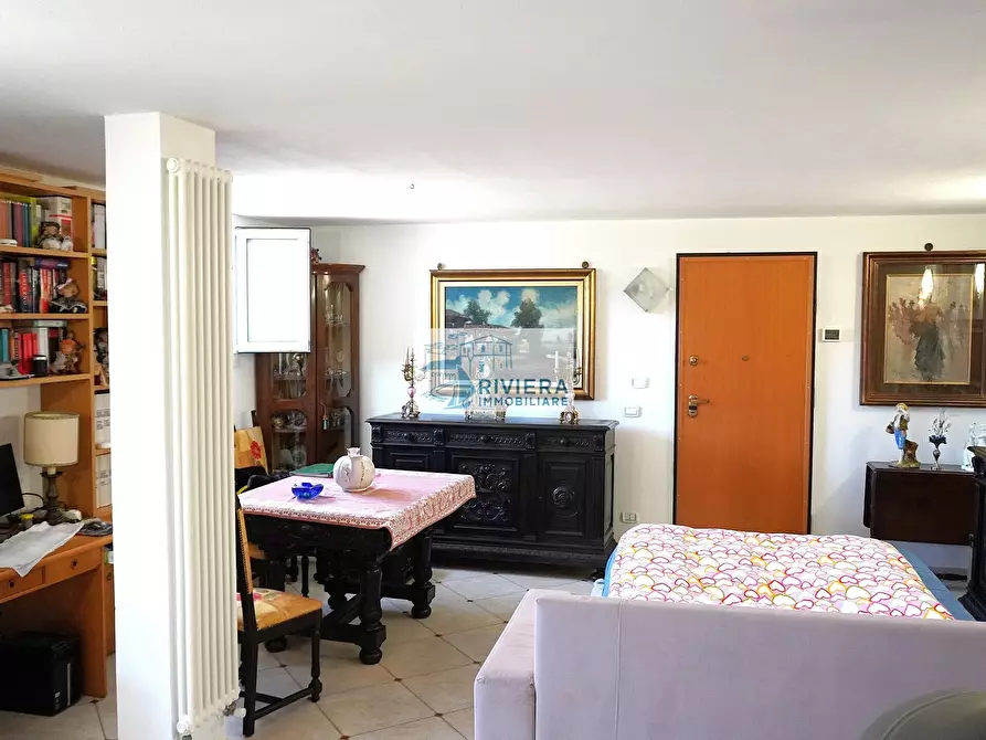 Immagine 40 di Villa in vendita  in Via Giulio Cesare 2 a Santo Stefano Al Mare