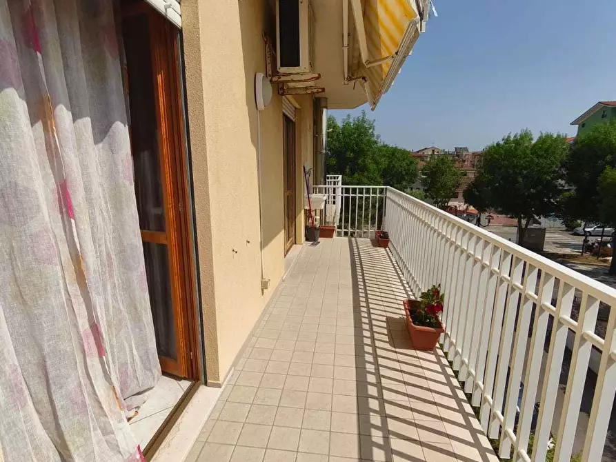 Immagine 13 di Bilocale in affitto  in Via Marina a Fossacesia