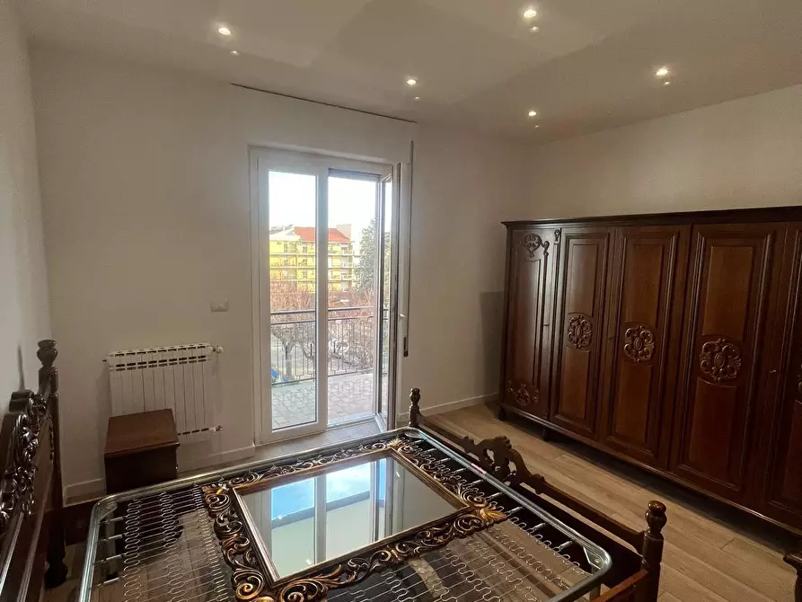 Immagine 19 di Pentalocale in vendita  in Via Martiri VI Ott. 90 a Lanciano