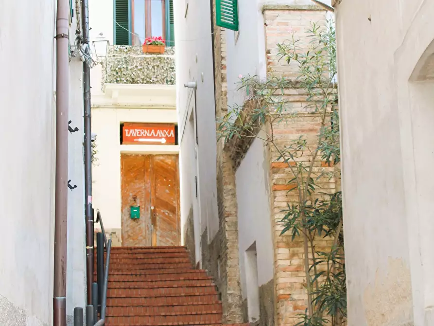 Immagine 21 di Locale commerciale in vendita  in VIA VICO X CAVOUR a Lanciano