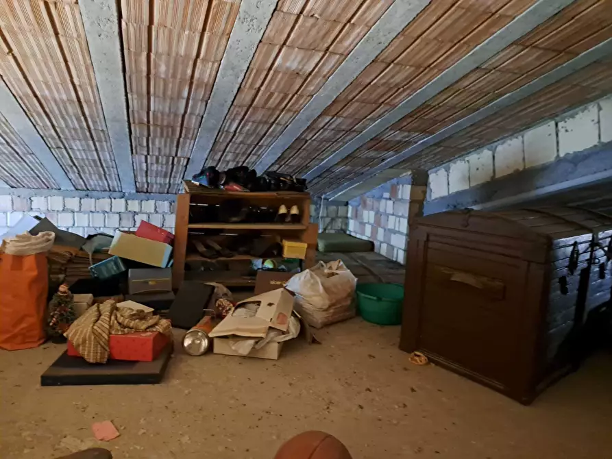 Immagine 18 di Villa in vendita  in Contrada Marcianese 11 a Lanciano