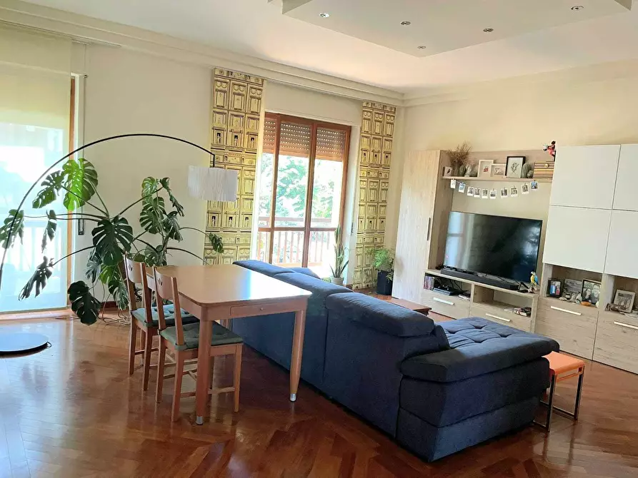 Immagine 4 di Trilocale in vendita  in Via Martiri VI Ott. 81 a Lanciano