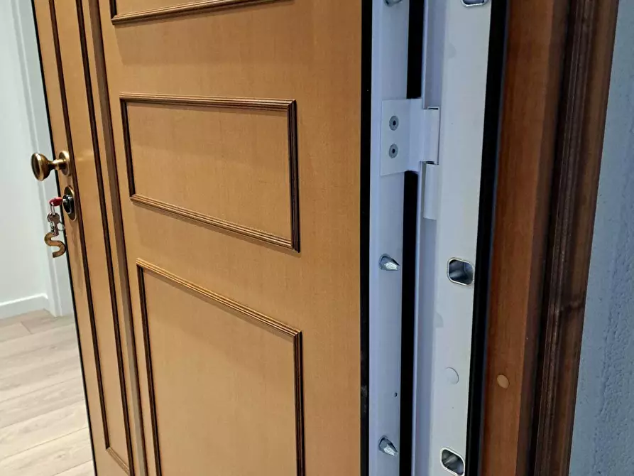 Immagine 4 di Pentalocale in vendita  in Via Martiri VI Ott. 90 a Lanciano