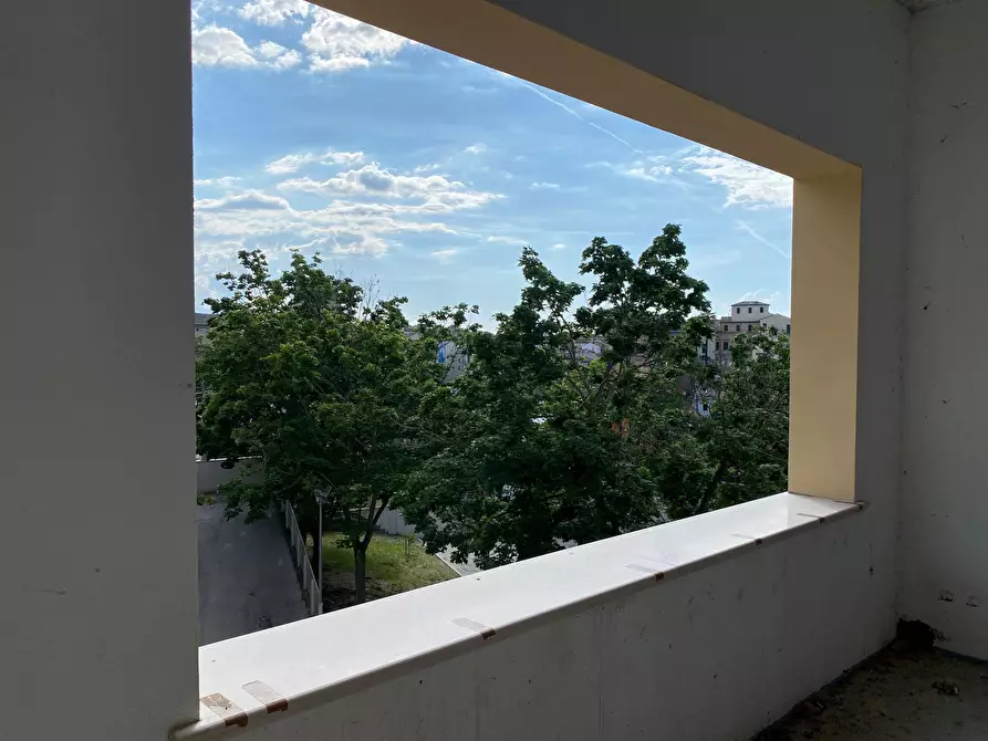 Immagine 2 di Pentalocale in vendita  in Via Piave 73 a Lanciano