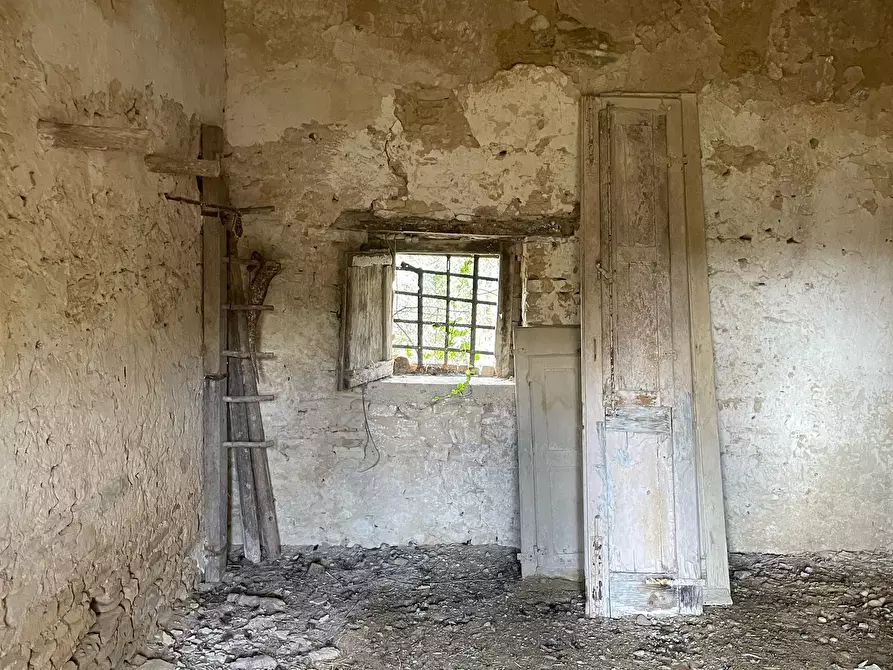 Immagine 33 di Rustico / casale in vendita  in C.DA CASTELLANA a Treglio