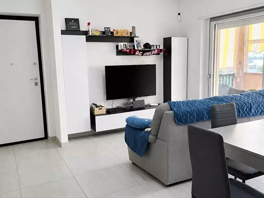 Immagine 9 di Pentalocale in vendita  in Via Morge 13 a Castel Frentano