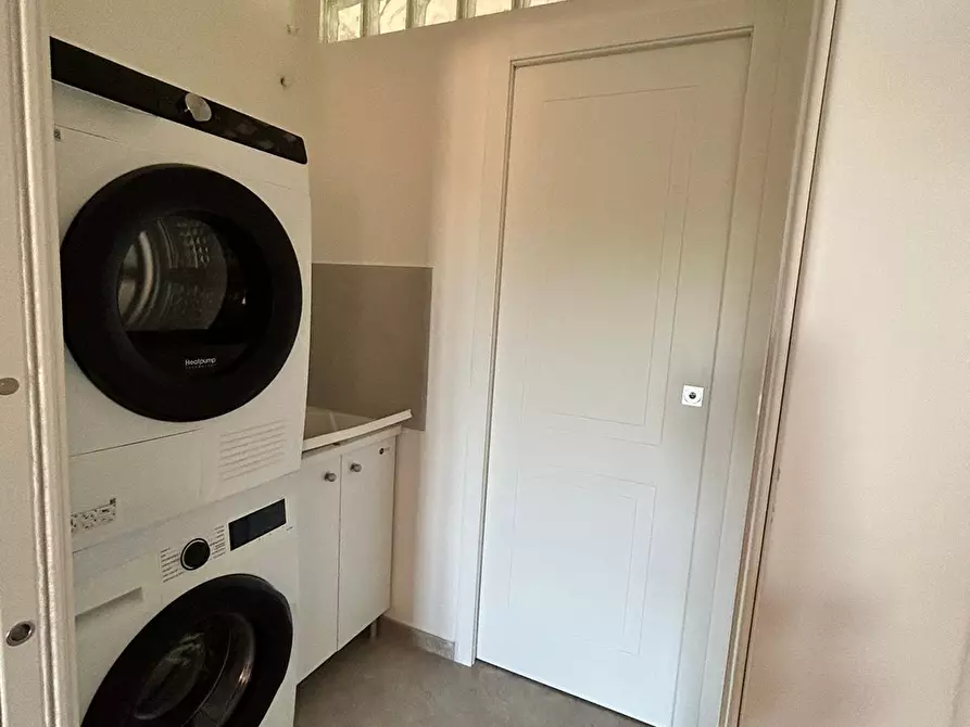 Immagine 13 di Pentalocale in vendita  a Treglio