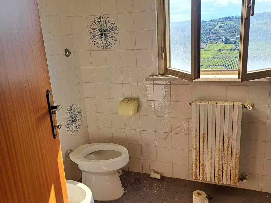 Immagine 25 di Casa indipendente in vendita  in COLLE DELLA FONTE 94 a Frisa