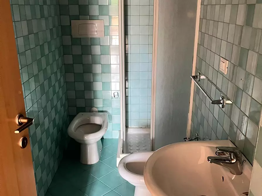 Immagine 14 di Pentalocale in vendita  in Via Cesare Fagiani 27 a Lanciano