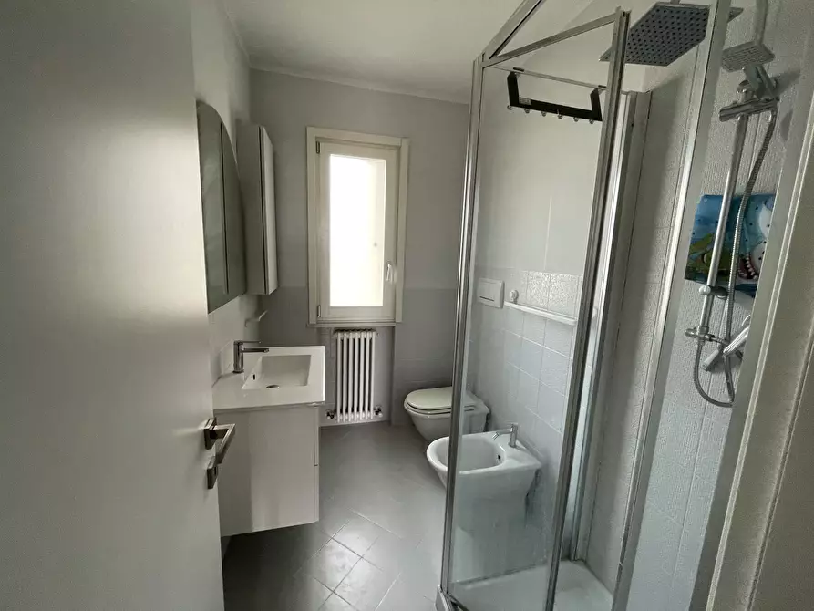 Immagine 8 di Trilocale in vendita  in Via Carlo Ginori a Cecina