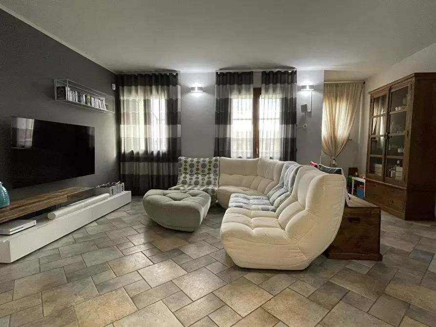 Immagine 6 di Casa indipendente in vendita  in Via Paolo Bocci a Cecina