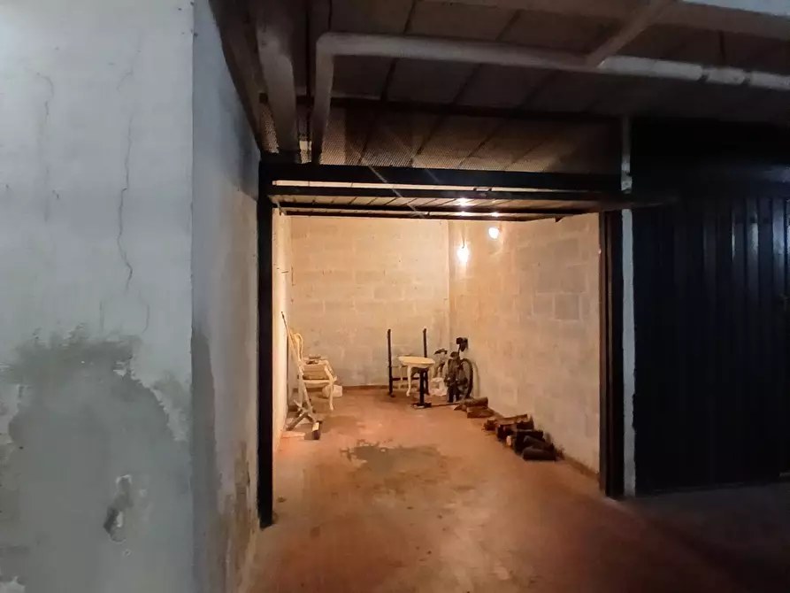 Immagine 5 di Garage in vendita  in Via San Michele 6E a Morlupo