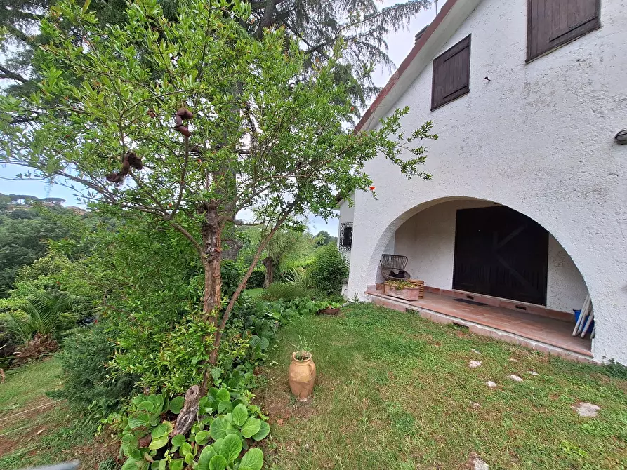 Immagine 25 di Villa in vendita  in via polluce 2 a Rignano Flaminio