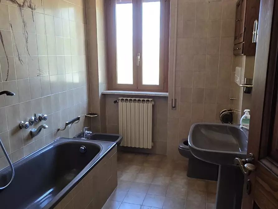 Immagine 12 di Villa in vendita  in Via Aldo Moro 11 a Castelnuovo Di Porto