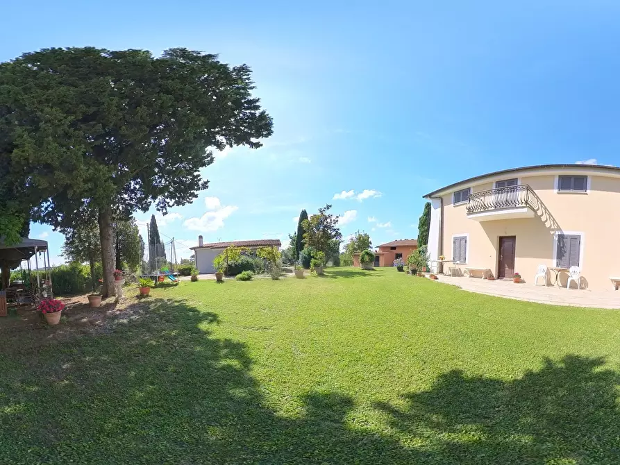 Immagine 11 di Rustico / casale in vendita  in Via Campagnanese 874 a Morlupo