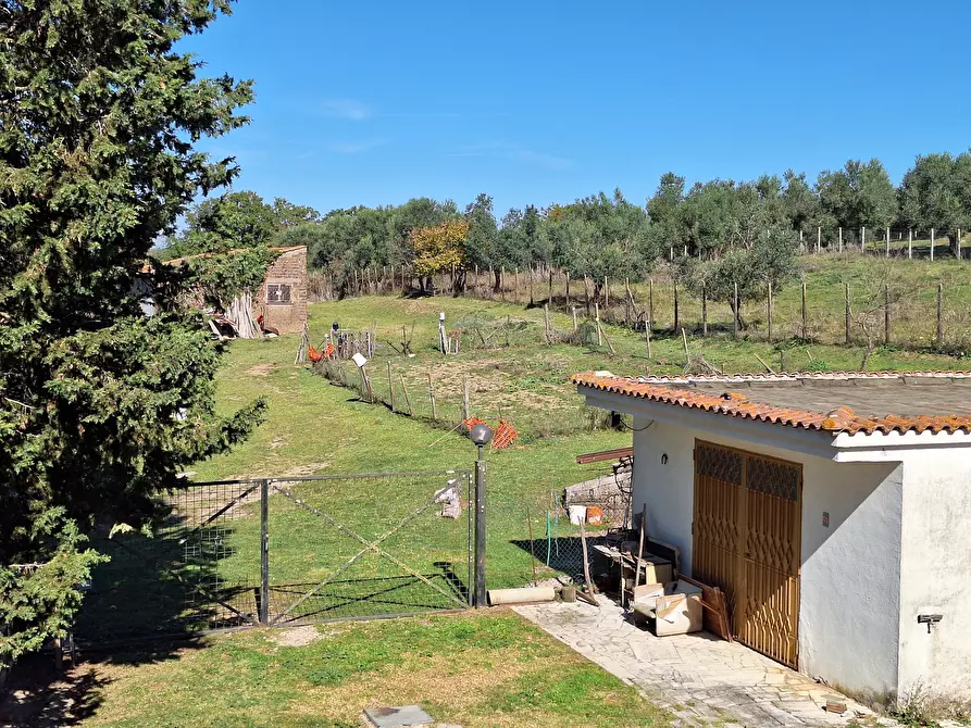 Immagine 92 di Villa in vendita  in Strada Comunale Campo Maggiore 10 a Rignano Flaminio