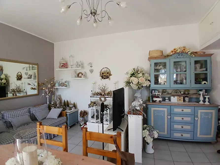 Immagine 10 di Trilocale in vendita  in Via Vittorio Alfieri 10 a Morlupo