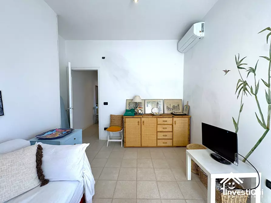 Immagine 14 di Trilocale in vendita  in Via Enrico Toti 1 a Loano