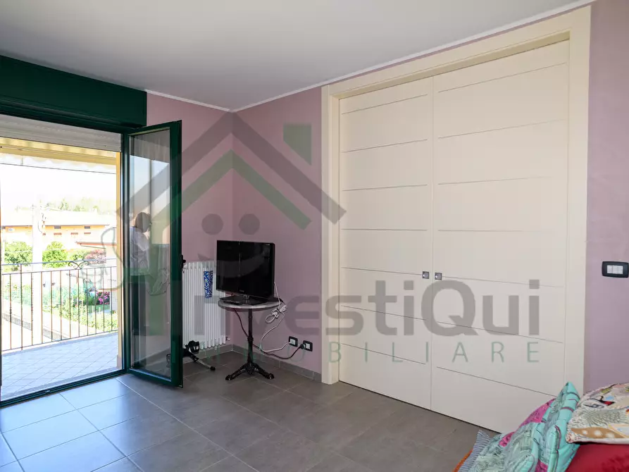 Immagine 7 di Trilocale in vendita  in Via Gerardi Bianca 4 a Ciriè