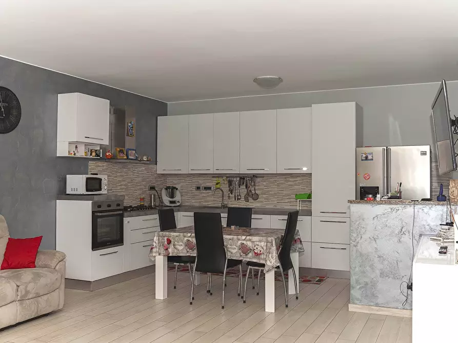 Immagine 5 di Porzione di casa in vendita  a Nole