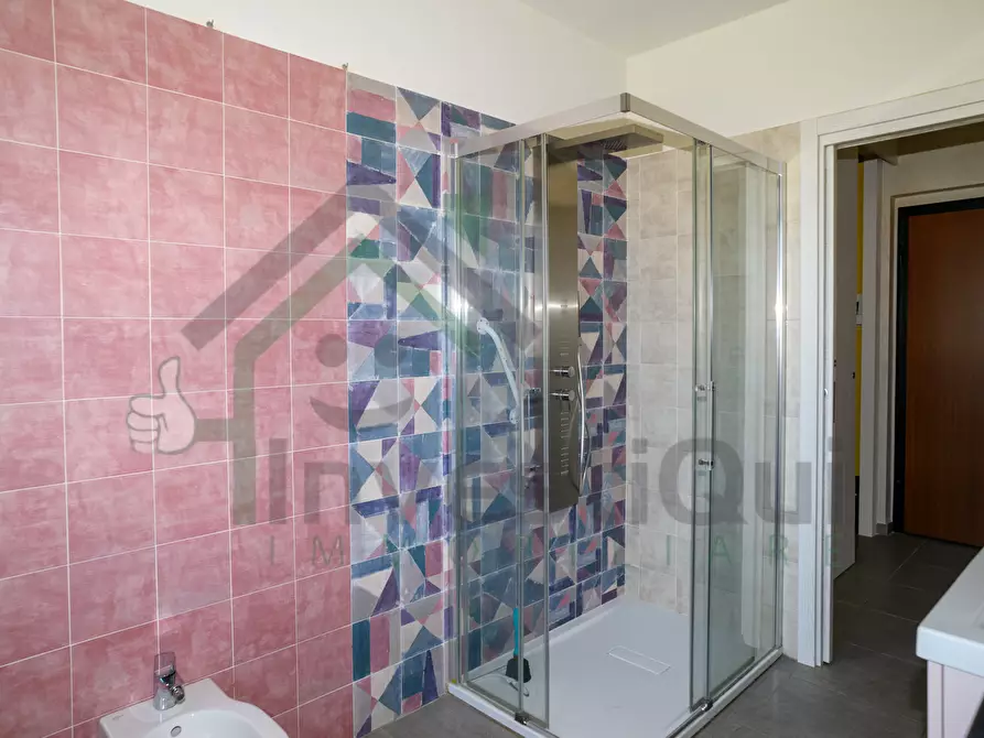 Immagine 11 di Trilocale in vendita  in Via Gerardi Bianca 4 a Ciriè