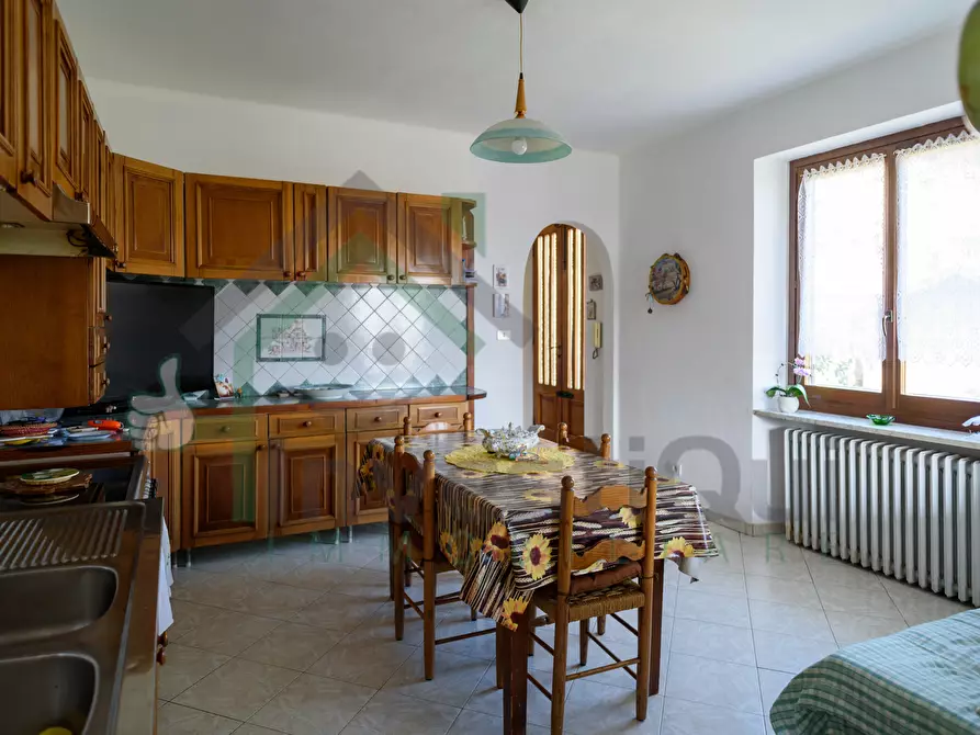 Immagine 5 di Casa indipendente in vendita  a Balangero