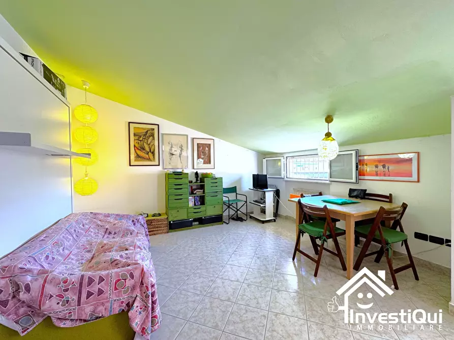 Immagine 13 di Monolocale in vendita  in Via Edmondo De Amicis 51 a Pietra Ligure