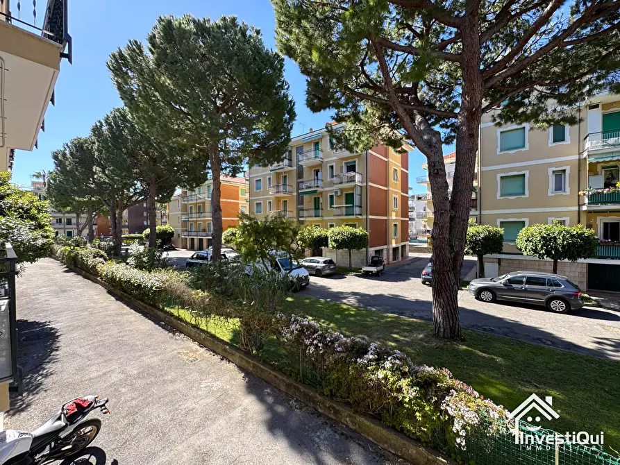 Immagine 8 di Bilocale in vendita  in Viale della Repubblica 91 a Pietra Ligure