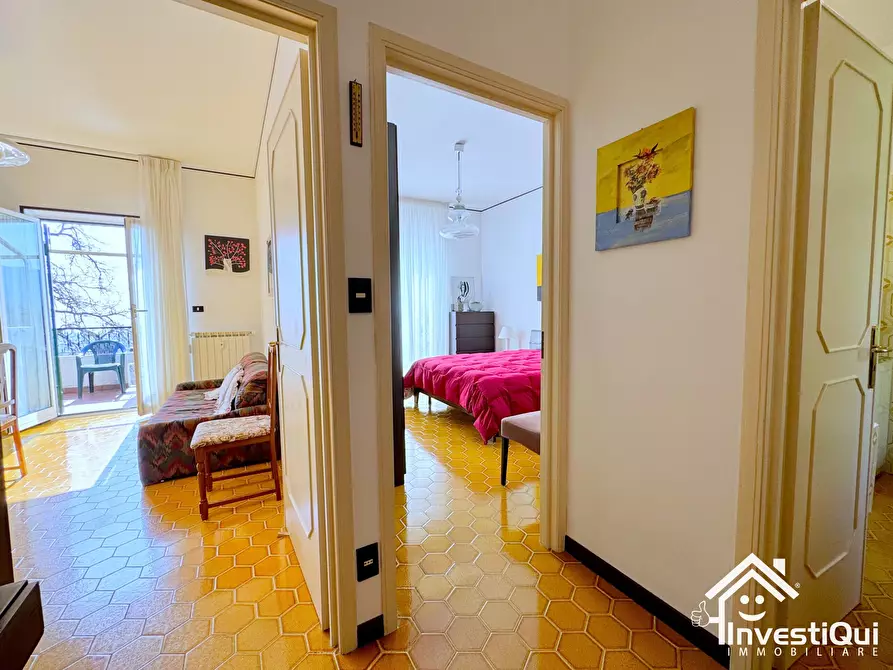 Immagine 29 di Bilocale in vendita  in Via degli Orsolani 88 a Loano