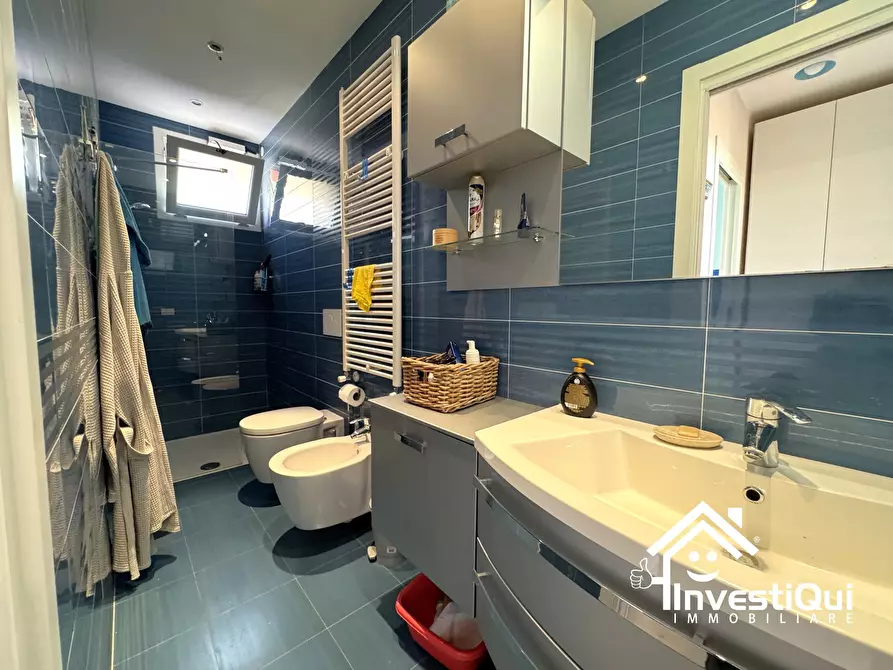 Immagine 35 di Bilocale in vendita  in Via Brunenghi 11 a Magliolo