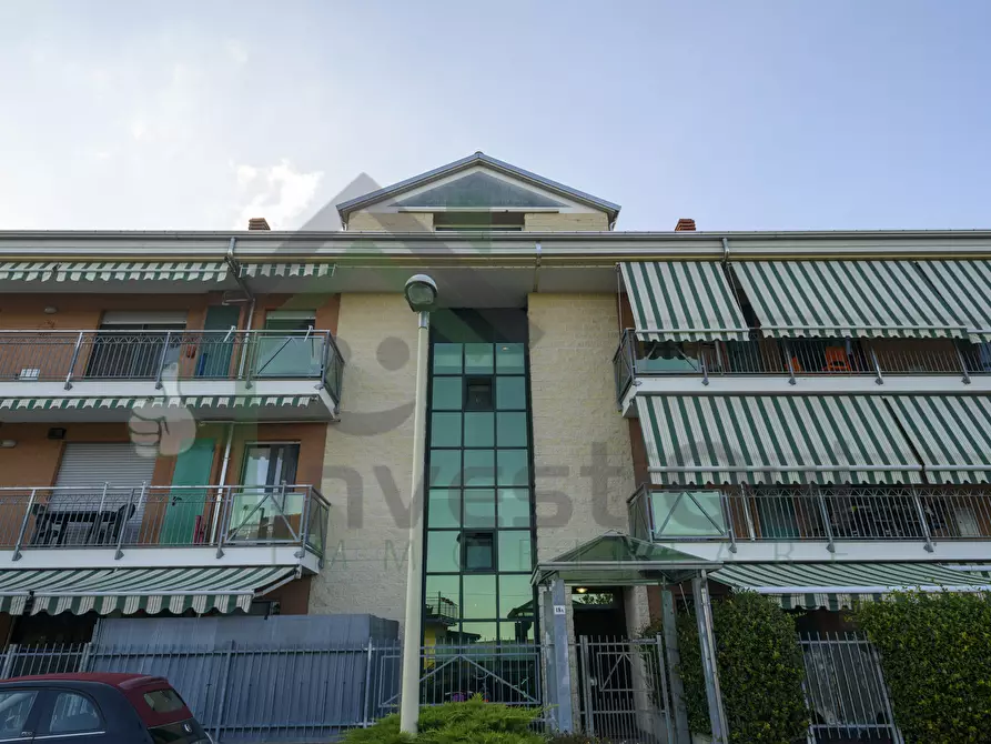 Immagine 47 di Quadrilocale in vendita  a Nole