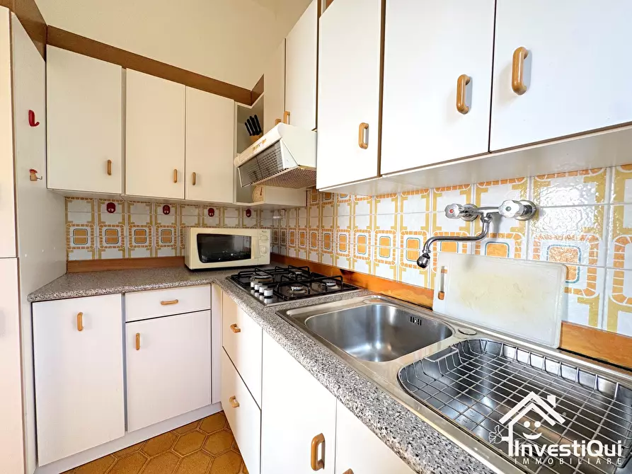 Immagine 23 di Bilocale in vendita  in Via degli Orsolani 88 a Loano