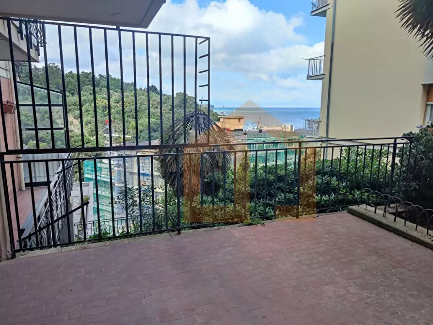 Immagine 30 di Appartamento in vendita  in Via Ignazio Scotto 21 a Savona