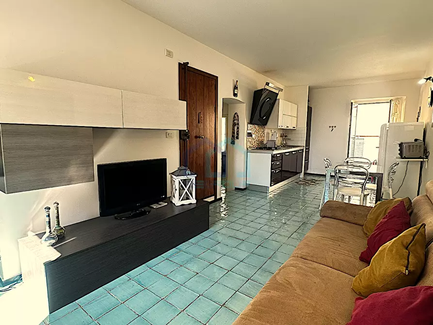 Immagine 5 di Bilocale in vendita  in Via Matteo Repetto 21 a Albissola Marina