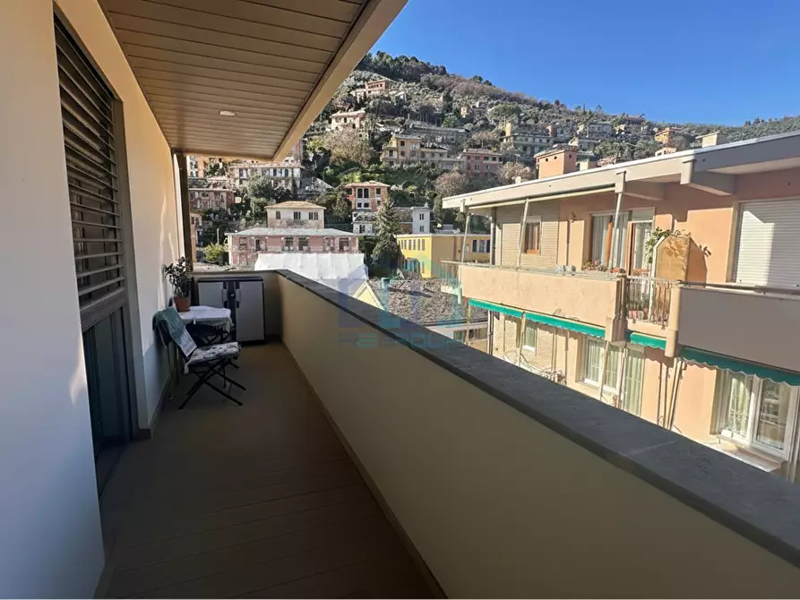 Immagine 13 di Pentalocale in vendita  in Via XXV Aprile 13 a Recco