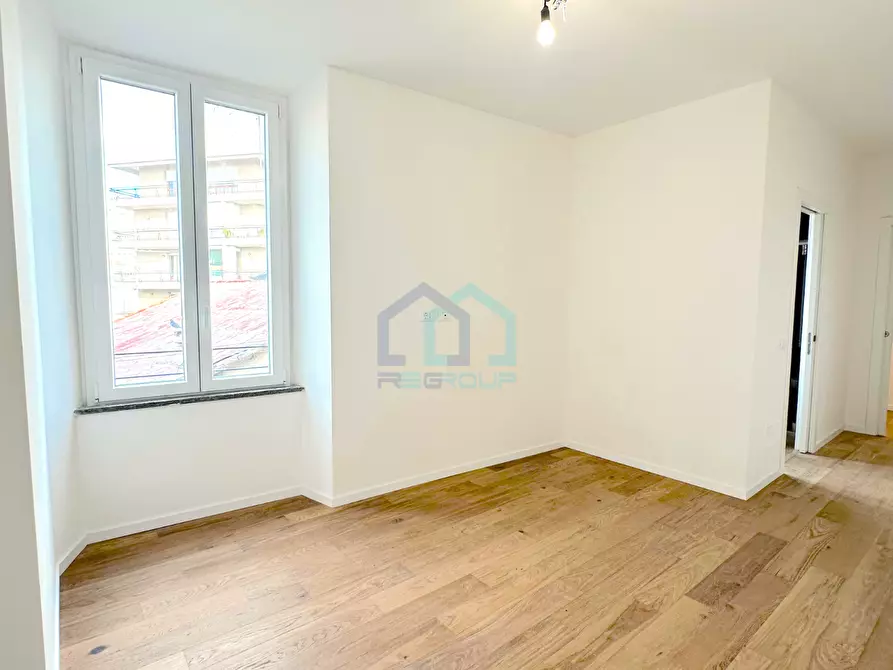 Immagine 12 di Appartamento in vendita  in Via Pietro Paleocapa 14 a Savona