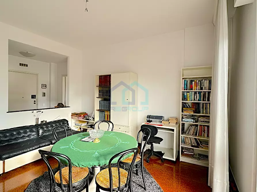 Immagine 6 di Pentalocale in vendita  in Via San Francesco D'Assisi 4a a Savona