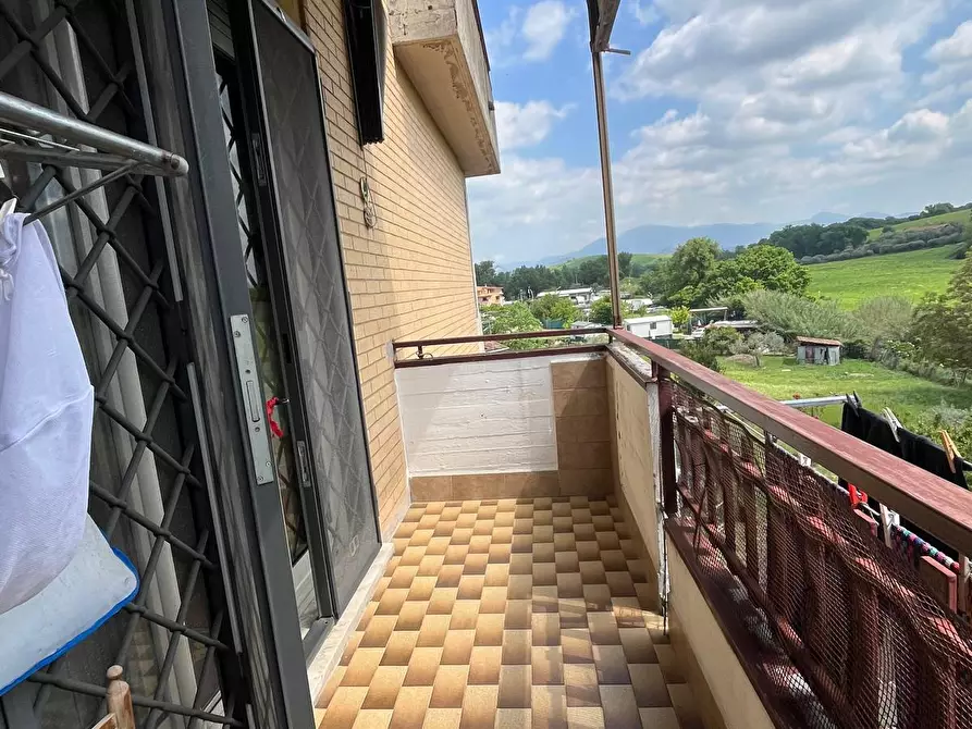 Immagine 12 di Quadrilocale in vendita  in Via Palombarese 124 a Fonte Nuova