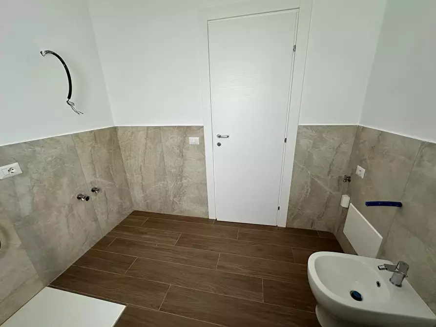 Immagine 15 di Casa bifamiliare in vendita  in Via Giacomo Leopardi a Fonte Nuova