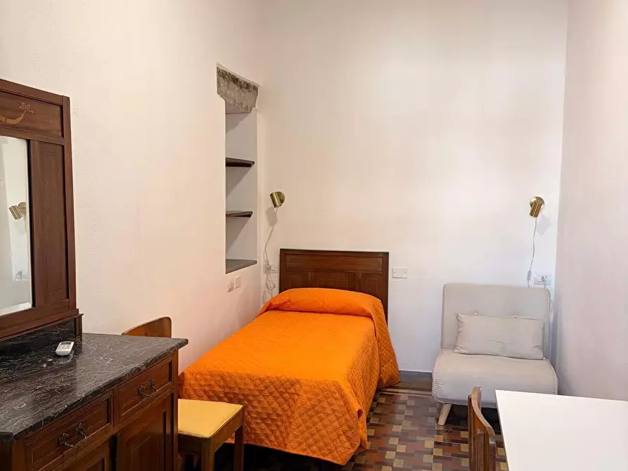 Immagine 40 di Quadrilocale in affitto  in Via Palestro a Firenze