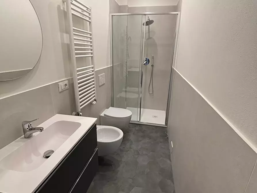 Immagine 10 di Bilocale in affitto  in Via Giambologna a Firenze