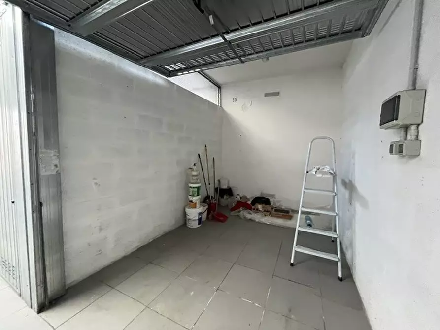 Immagine 11 di Magazzino in vendita  in Via di San Gervasio a Firenze