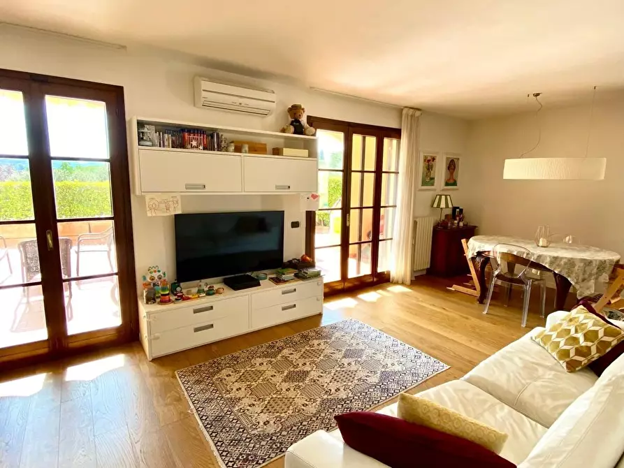 Immagine 31 di Quadrilocale in vendita  in Via Torricella 7 a Impruneta