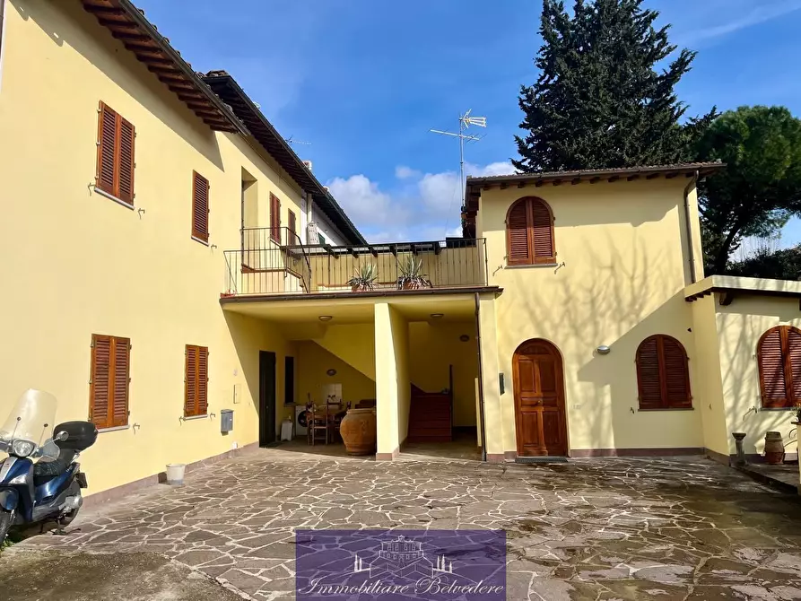 Immagine 15 di Appartamento in vendita  in Via Simone Martini a Firenze