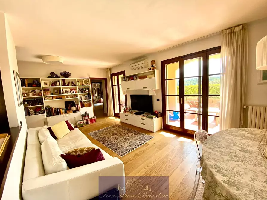 Immagine 36 di Quadrilocale in vendita  in Via Torricella 7 a Impruneta