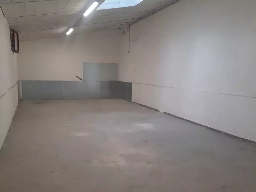 Immagine 7 di Capannone industriale in vendita  in Via Emidio Spinucci a Firenze