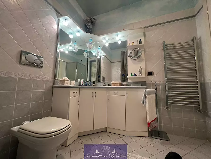 Immagine 20 di Villa in vendita  in Via Eugenio Montale a Montale