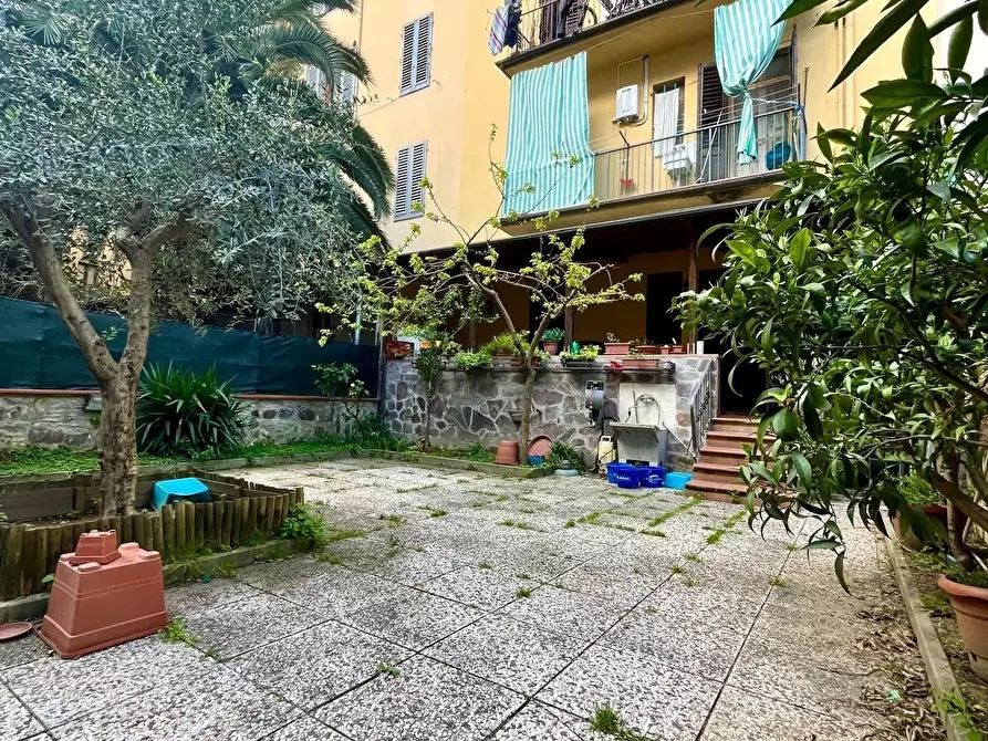 Immagine 2 di Quadrilocale in vendita  in Via dei Vanni a Firenze